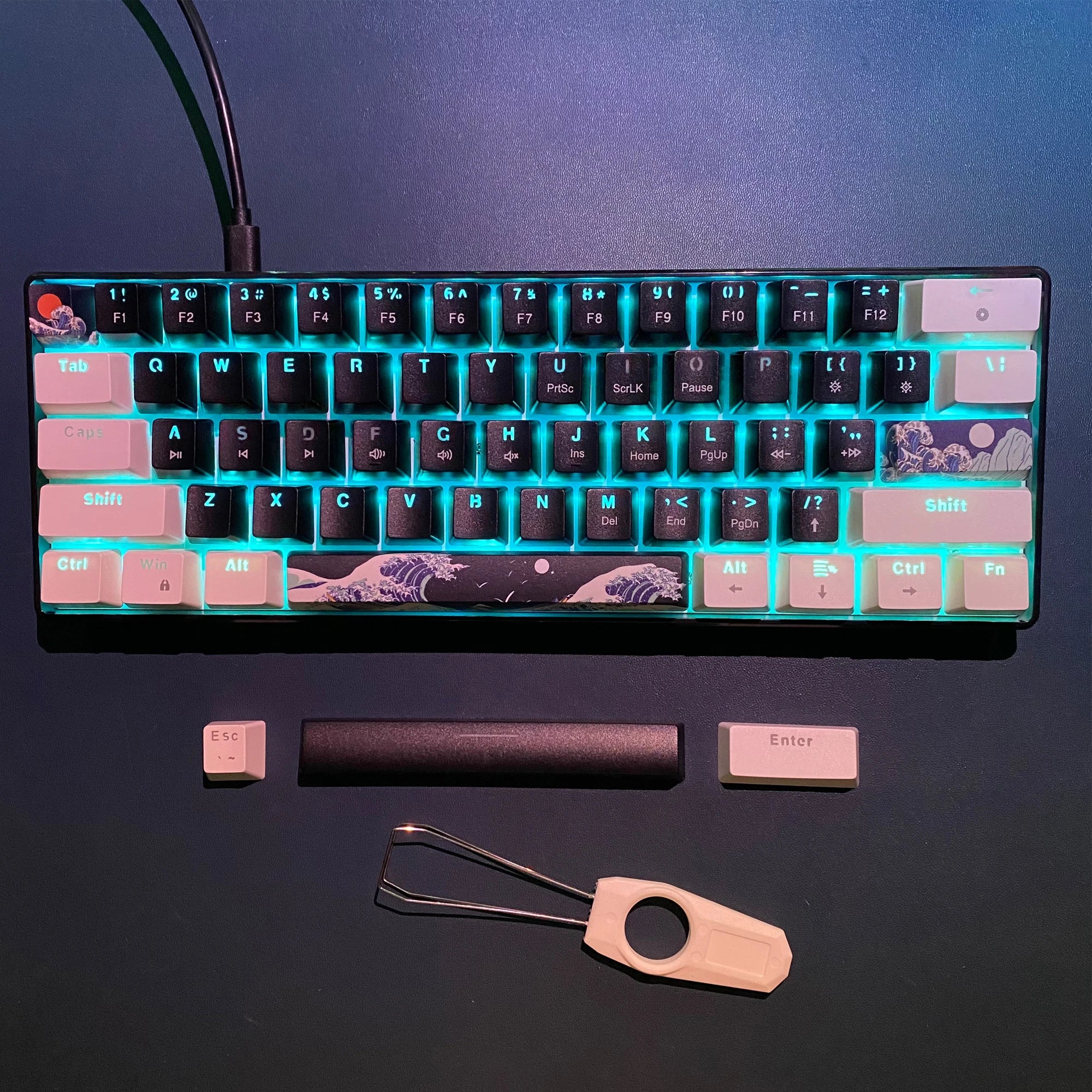 60% Mekanisk Gaming Tastatur — Blue Switches & RGB
